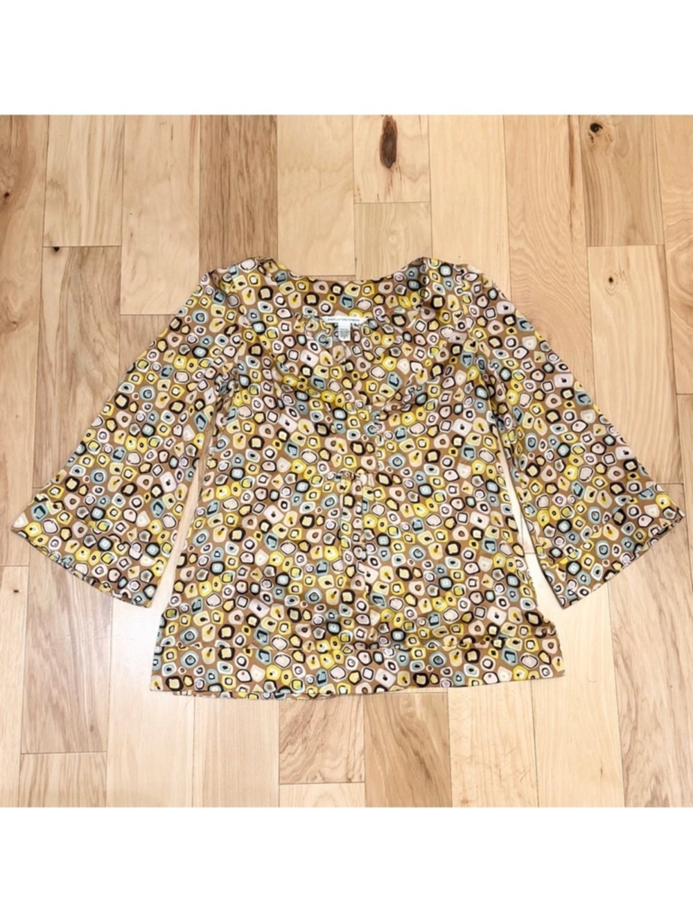 LIKE NEW Diane Von Furstenberg Women’s Silk Blouse